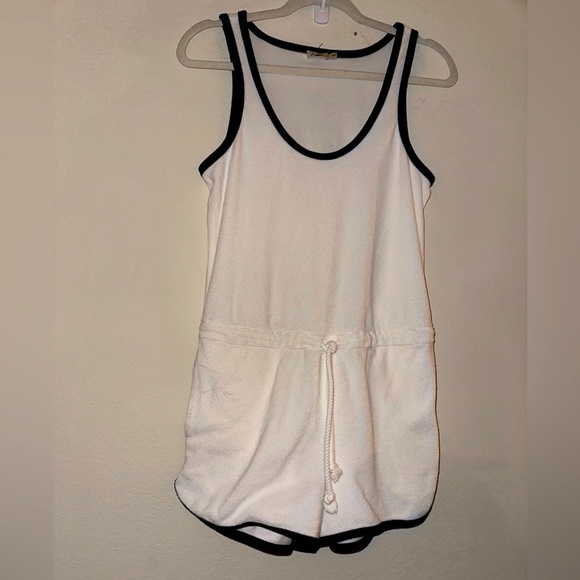 Faherty White and Black Jumpsuit with Drawstring Waist - Picture 2 of 9